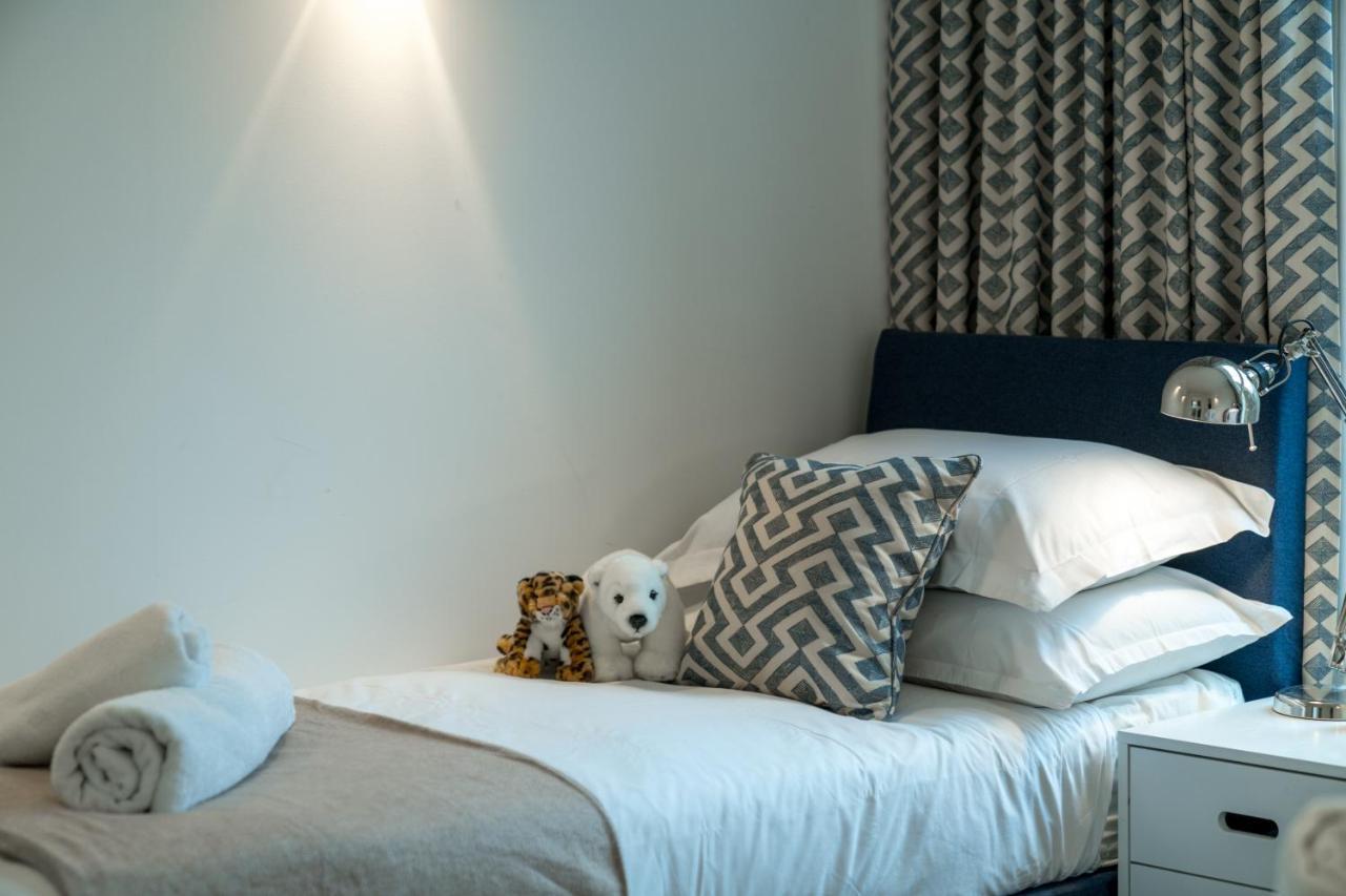Captivating Apartment In Shepherds Bush London Bagian luar foto