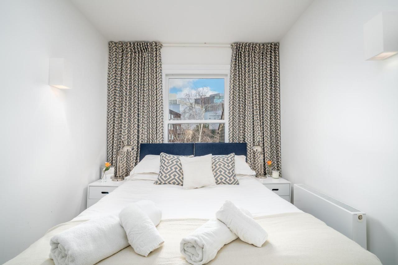 Captivating Apartment In Shepherds Bush London Bagian luar foto